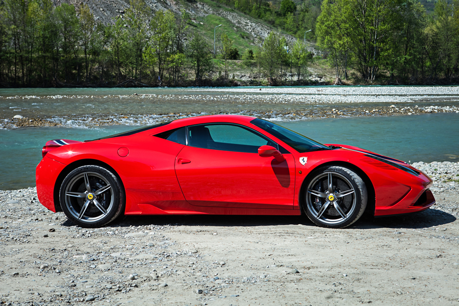 458 Speciale Faves 1920px (1 of 33)