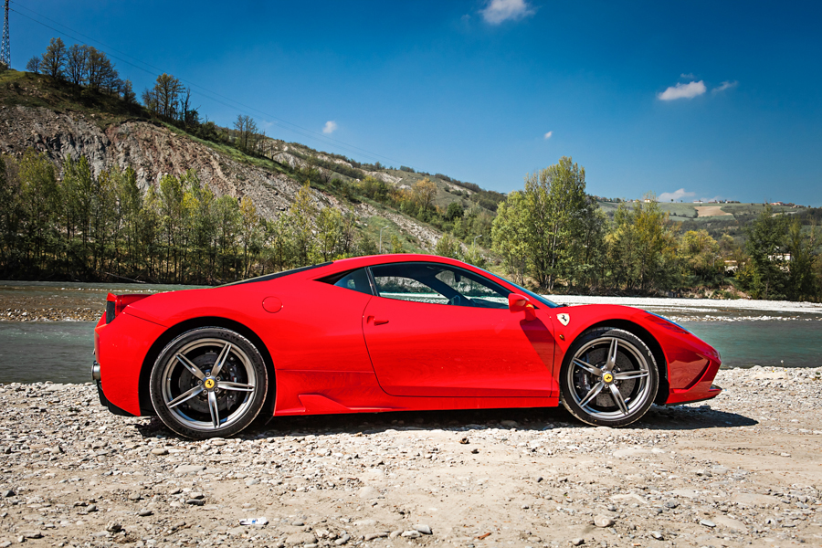 458 Speciale Faves 1920px (3 of 33)